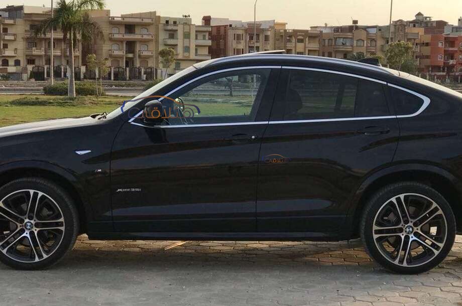 X4 BMW Black