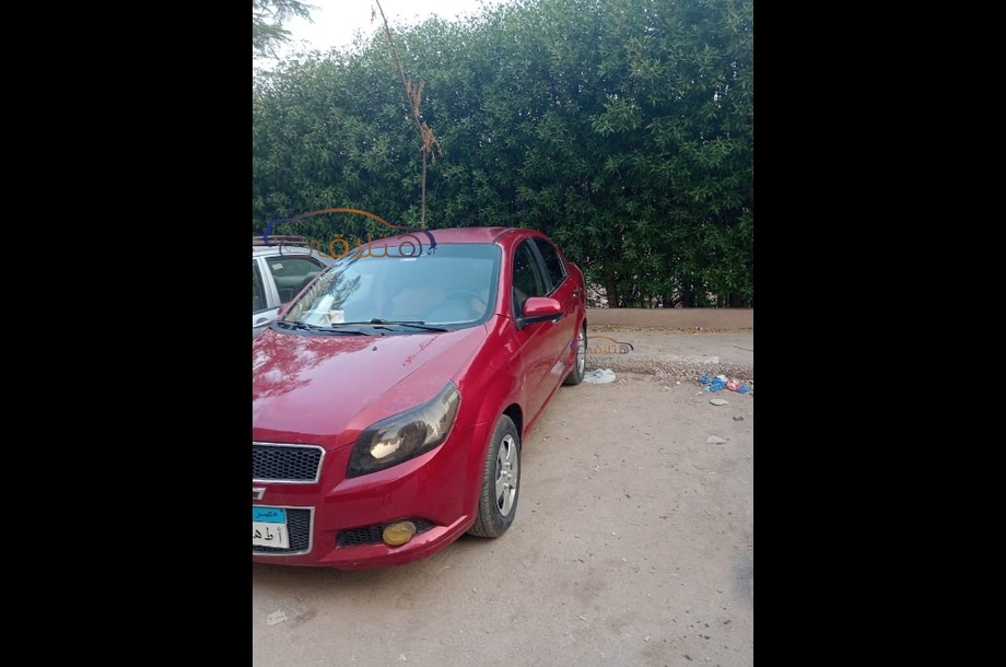 Aveo Chevrolet احمر