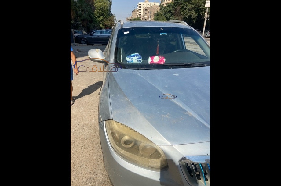 V5 Brilliance فضي