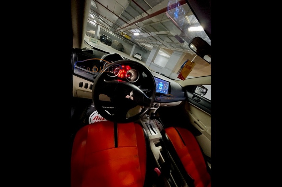 Lancer EX Shark Mitsubishi أسود