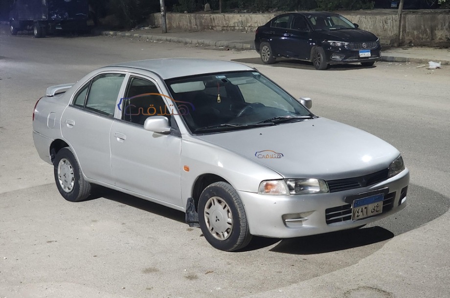 Lancer Crystala Mitsubishi Silver