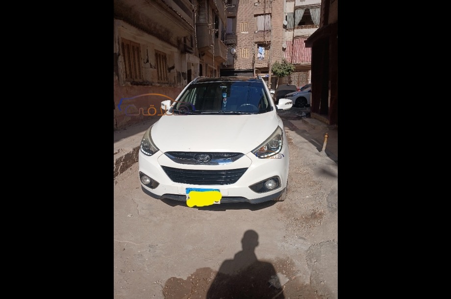IX 35 Hyundai أبيض