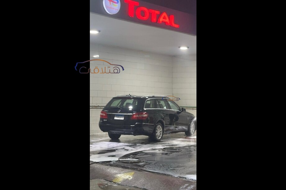 E 250 Mercedes أسود