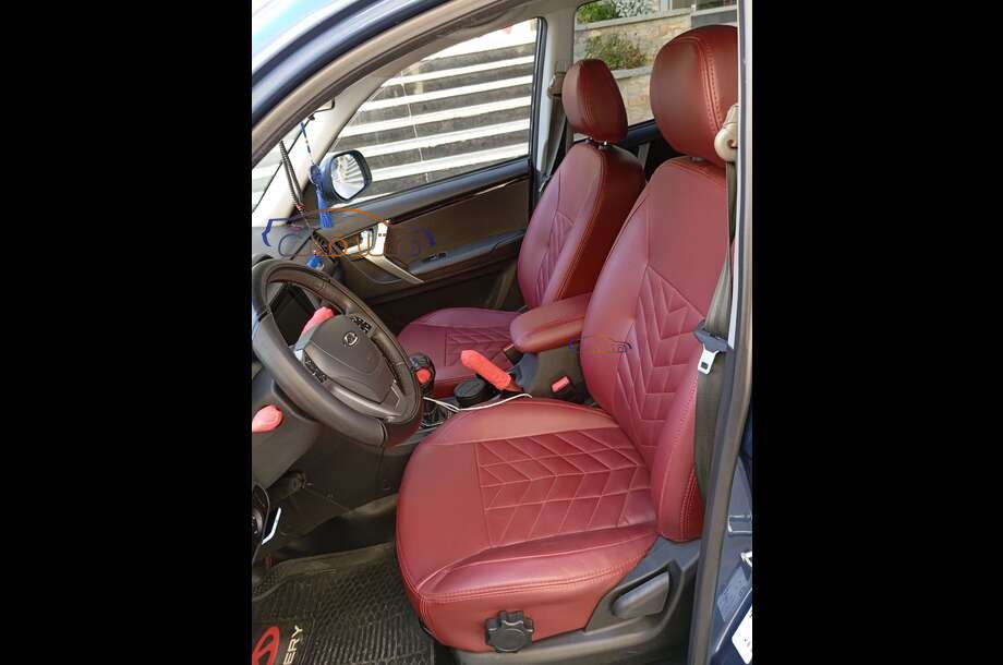 Tiggo 3 Chery الأزرق الداكن