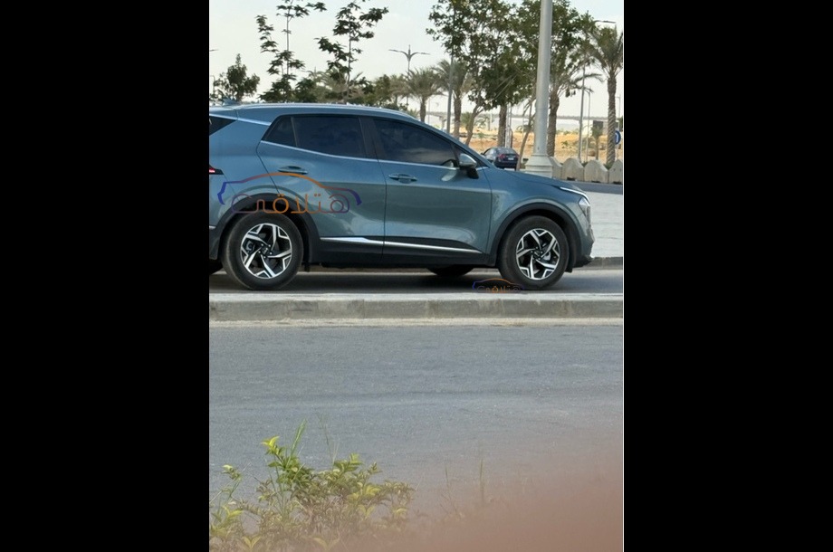 Sportage Kia الأزرق الداكن