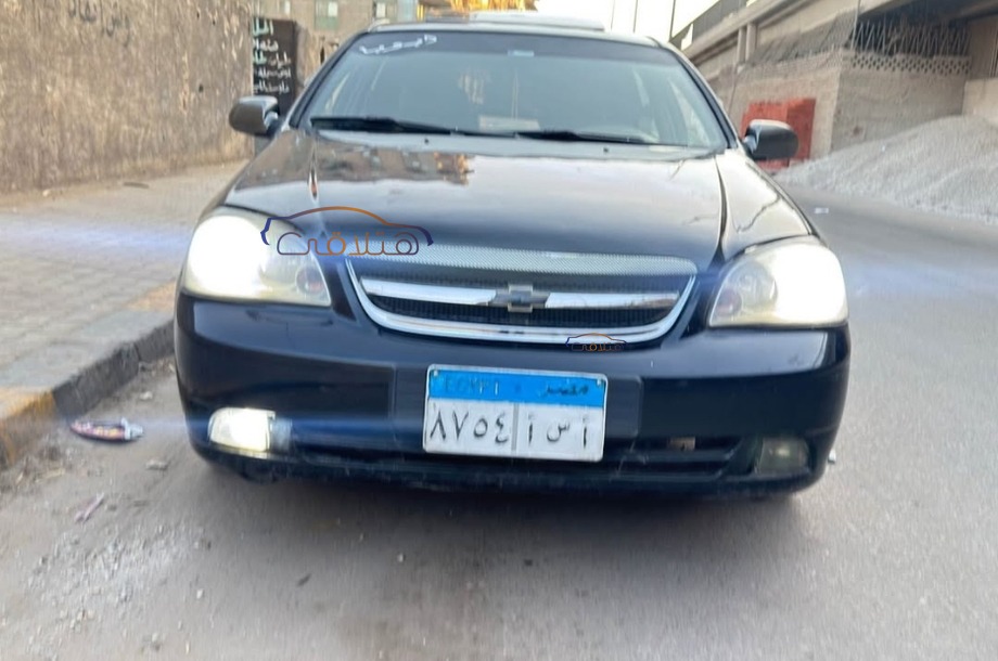 Optra Chevrolet أسود