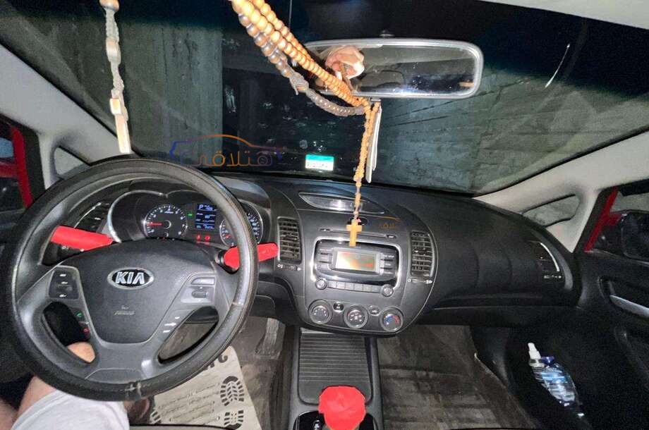 Cerato Kia احمر