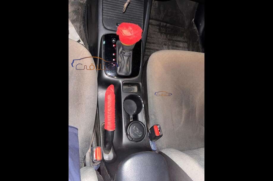 Cerato Kia احمر