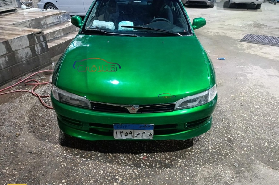 Lancer Crystala Mitsubishi Green