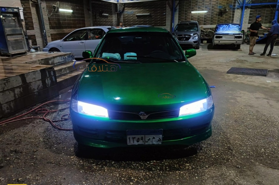 Lancer Crystala Mitsubishi Green