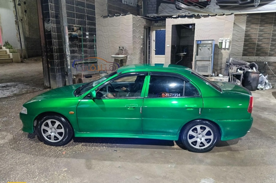 Lancer Crystala Mitsubishi Green