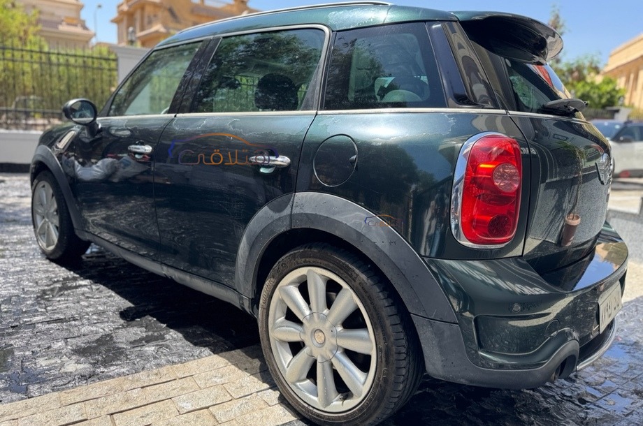 Country man Mini اخضر غامق