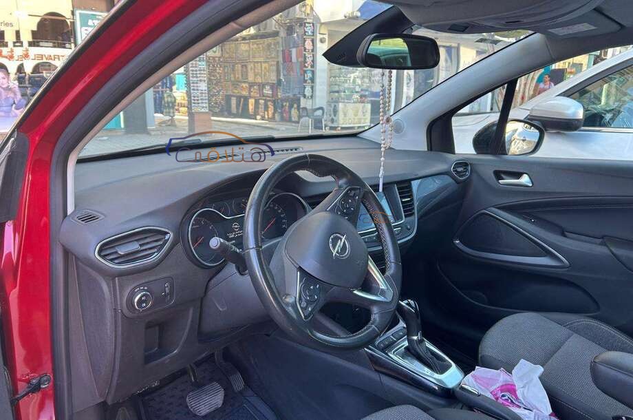 Crossland Opel Red