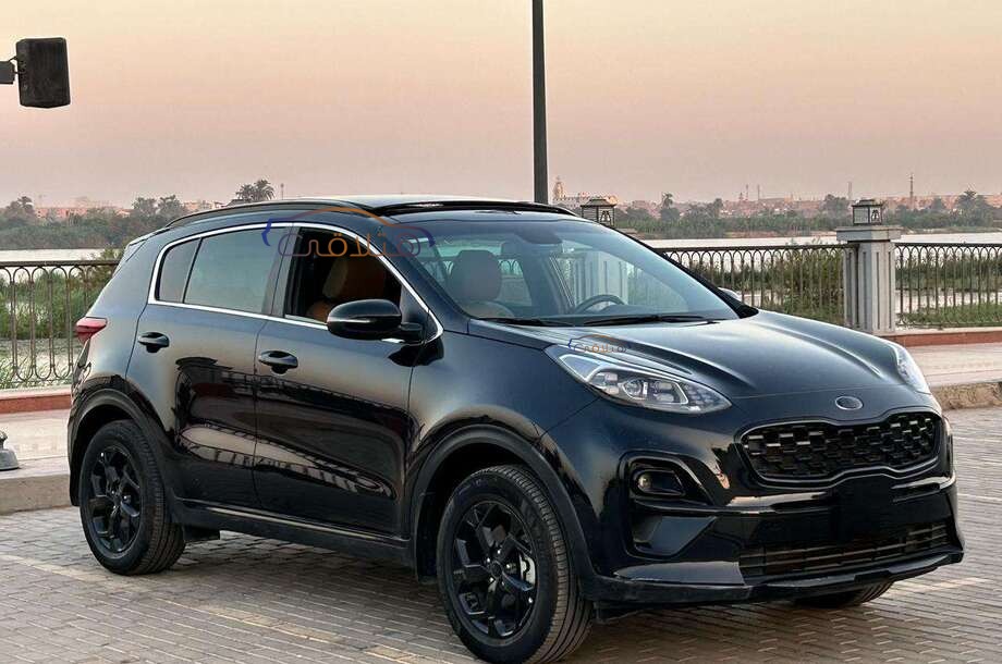 Sportage Kia أسود