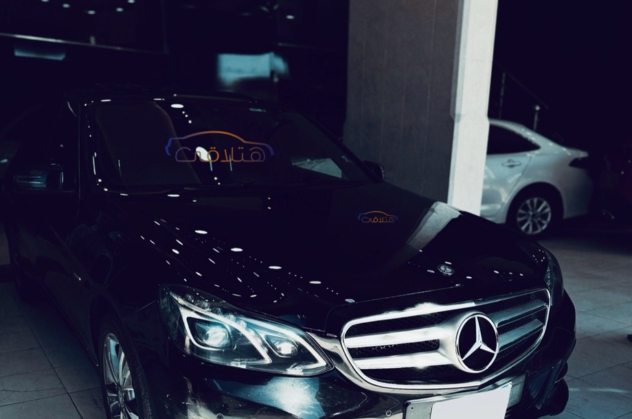 E 200 Mercedes Black