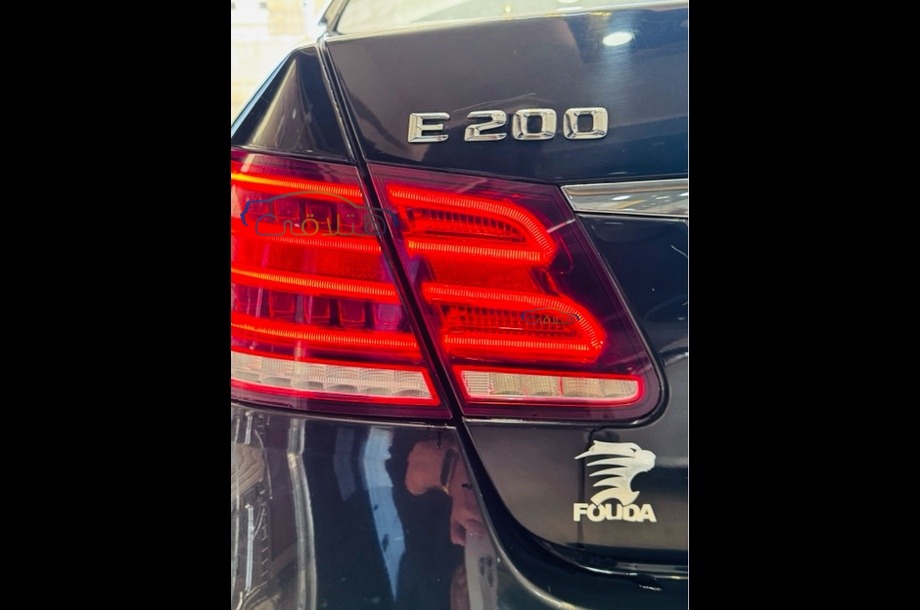 E 200 Mercedes Black