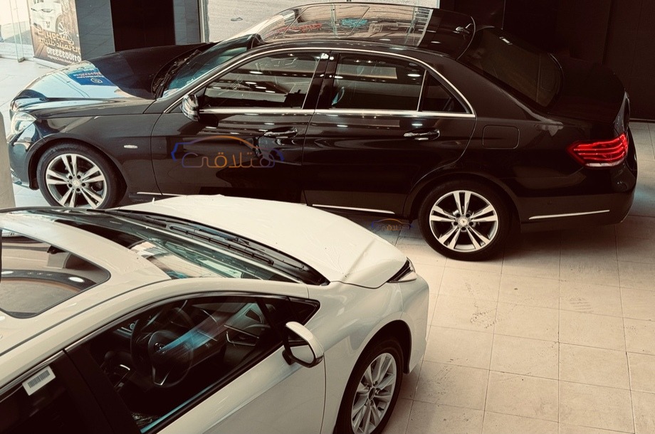 E 200 Mercedes Black