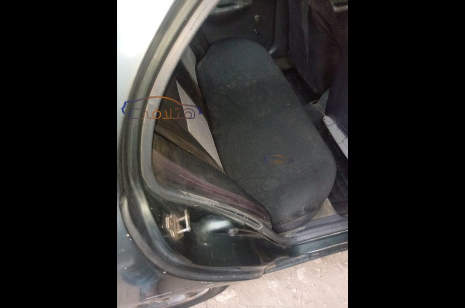 Lanos Daewoo اخضر غامق