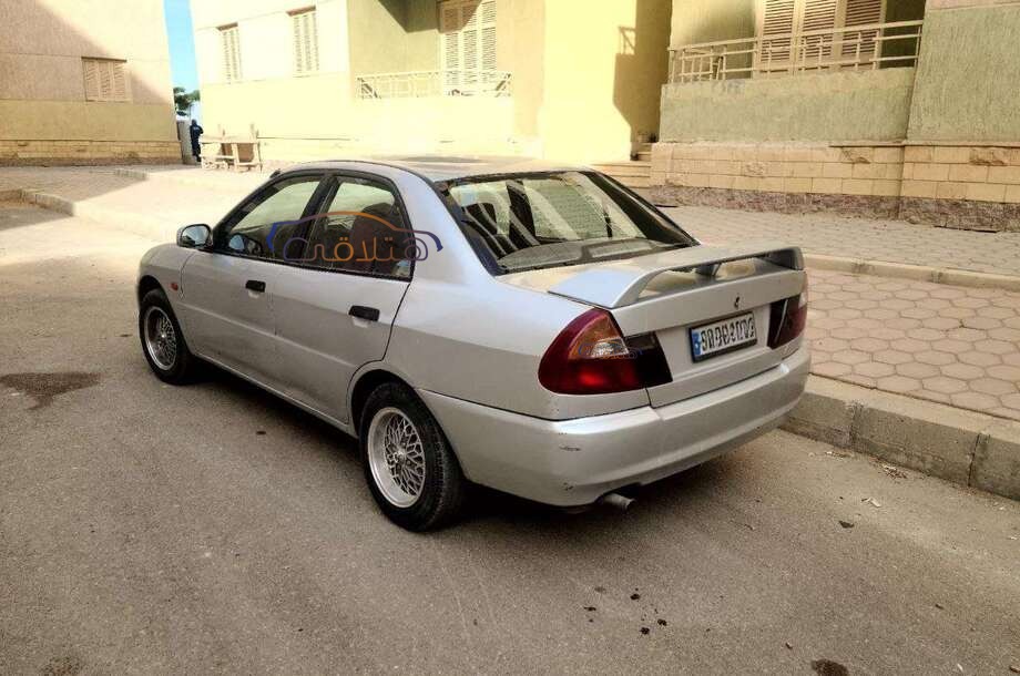 Lancer Crystala Mitsubishi Silver