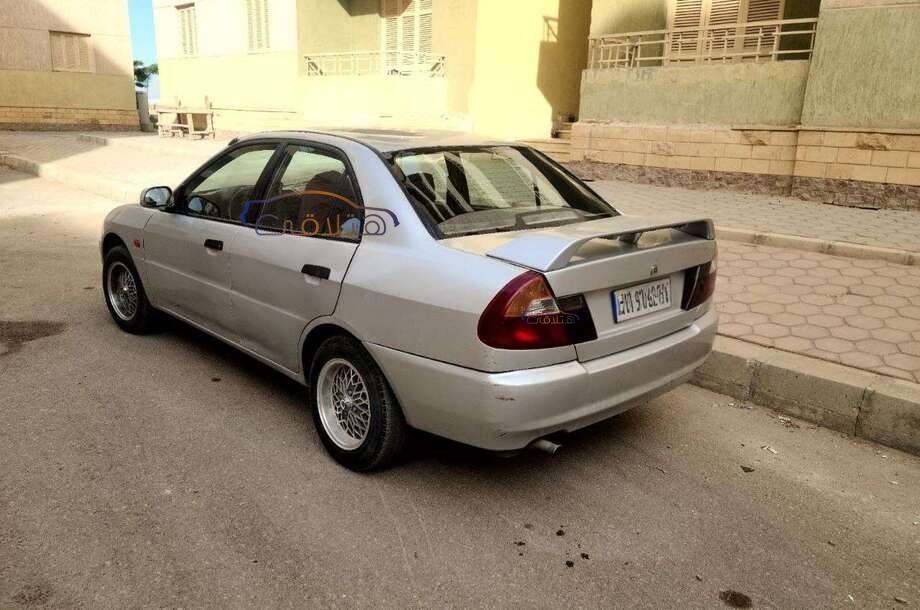 Lancer Crystala Mitsubishi Silver