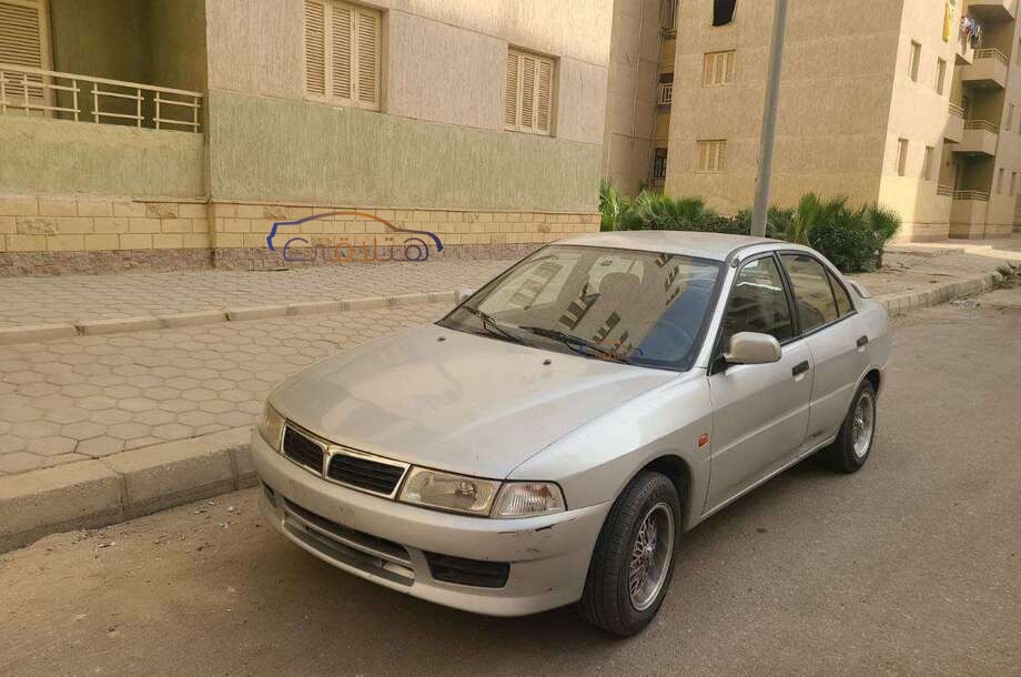 Lancer Crystala Mitsubishi Silver