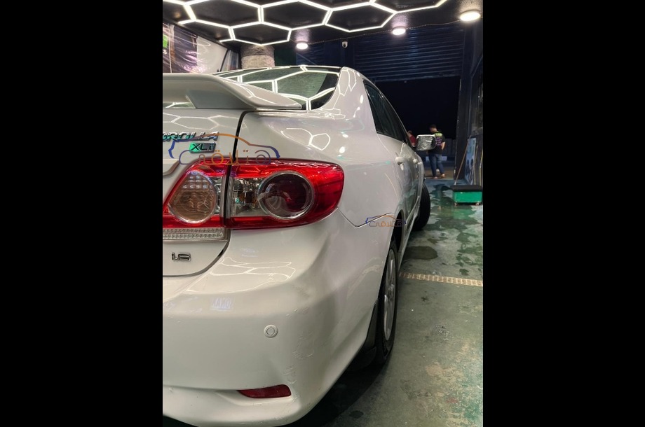 Corolla Toyota White