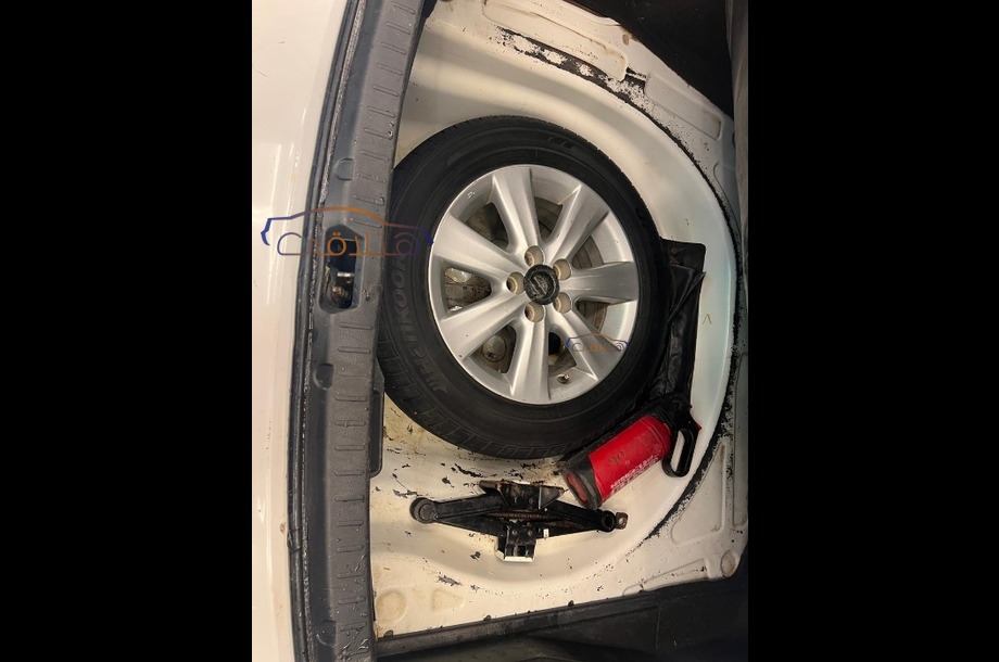 Corolla Toyota White