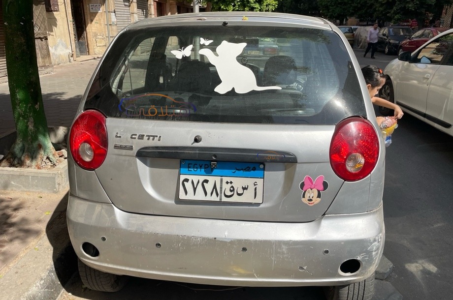 Spark Chevrolet فضي