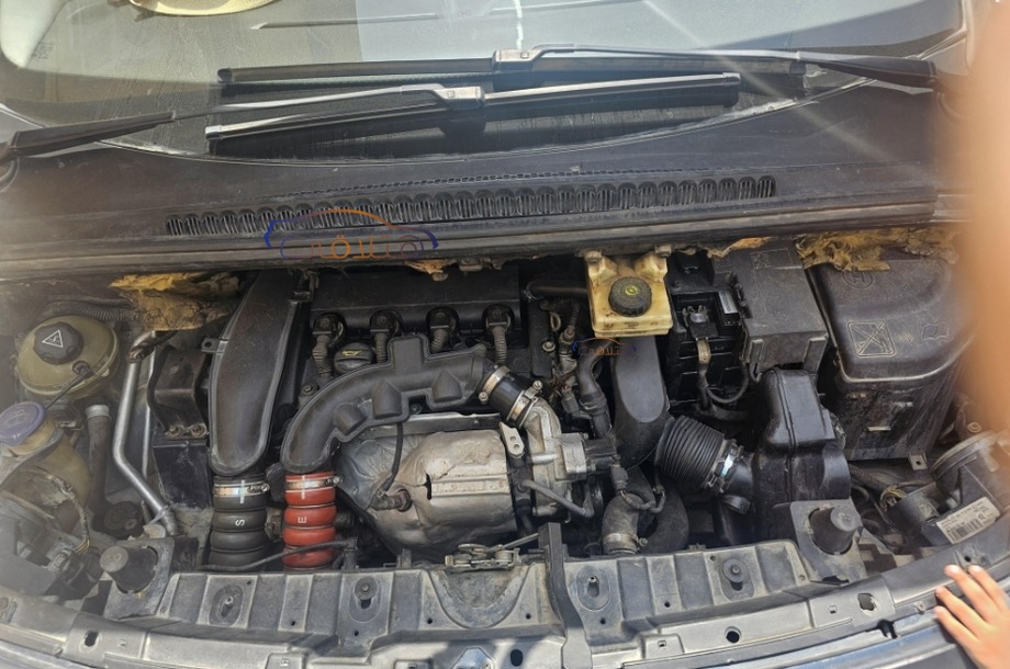 3008 Peugeot بترولي