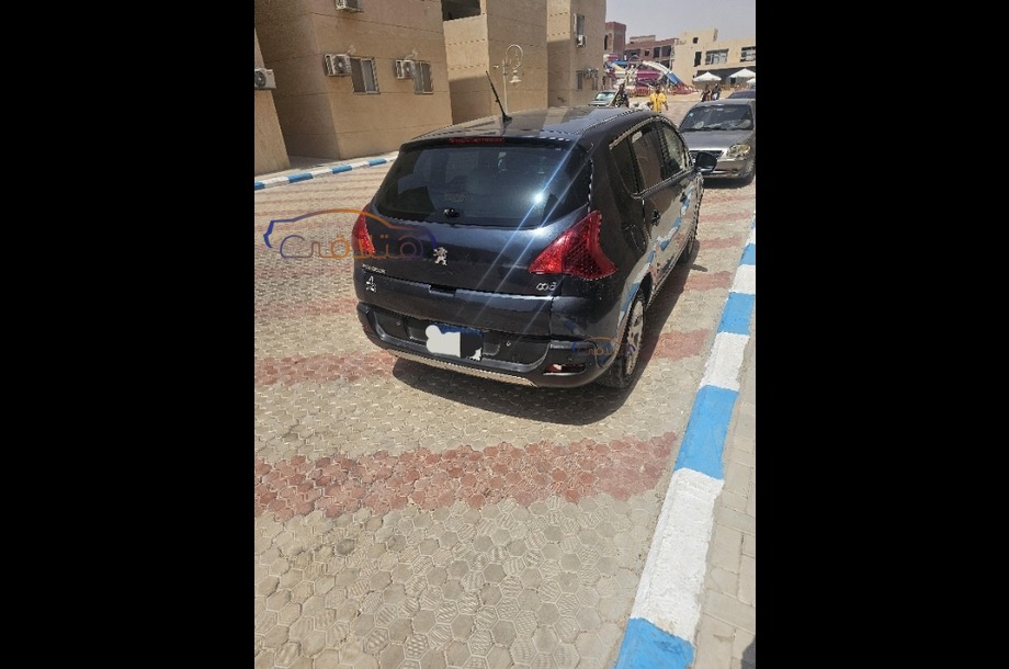 3008 Peugeot بترولي