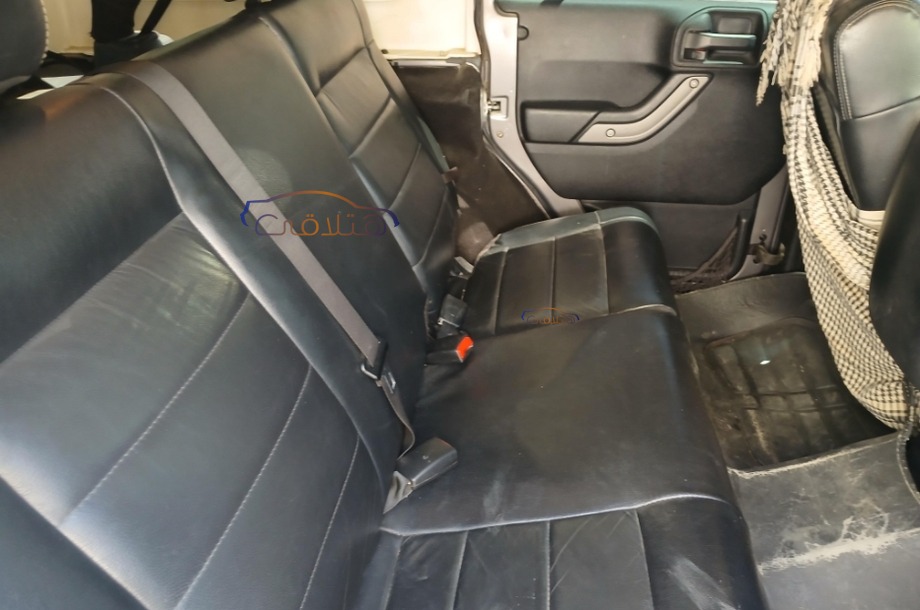 Wrangler Jeep رمادي