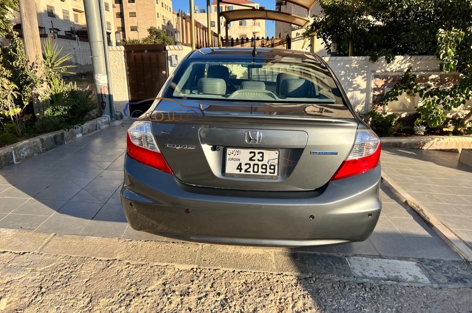 Civic Honda فضي