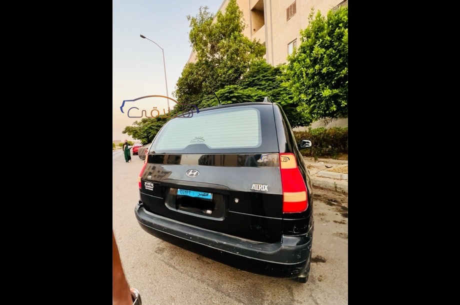 Matrix Hyundai Black