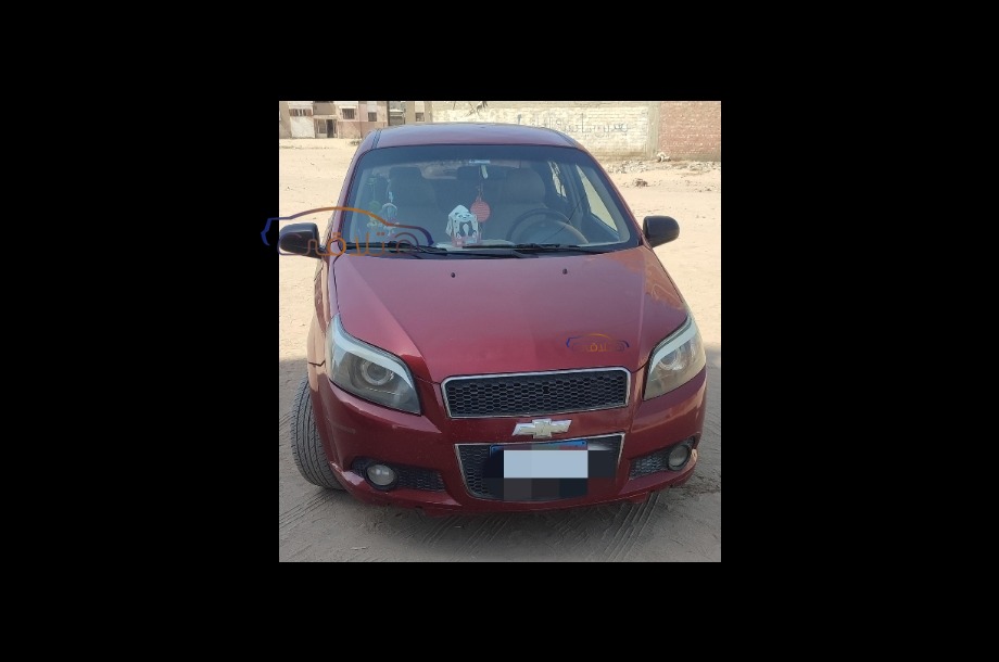 Aveo Chevrolet احمر غامق