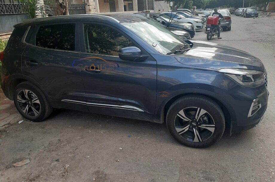 Tiggo 4 Chery رمادي