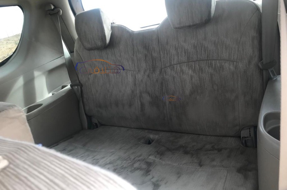 Ertiga Suzuki برونزي