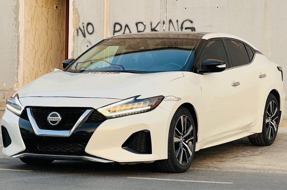 Maxima Nissan Dubai White 7055084 - Car for sale : Hatla2ee
