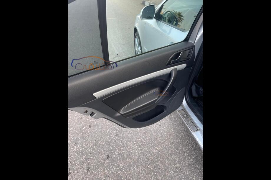 Fantasia Skoda فضي