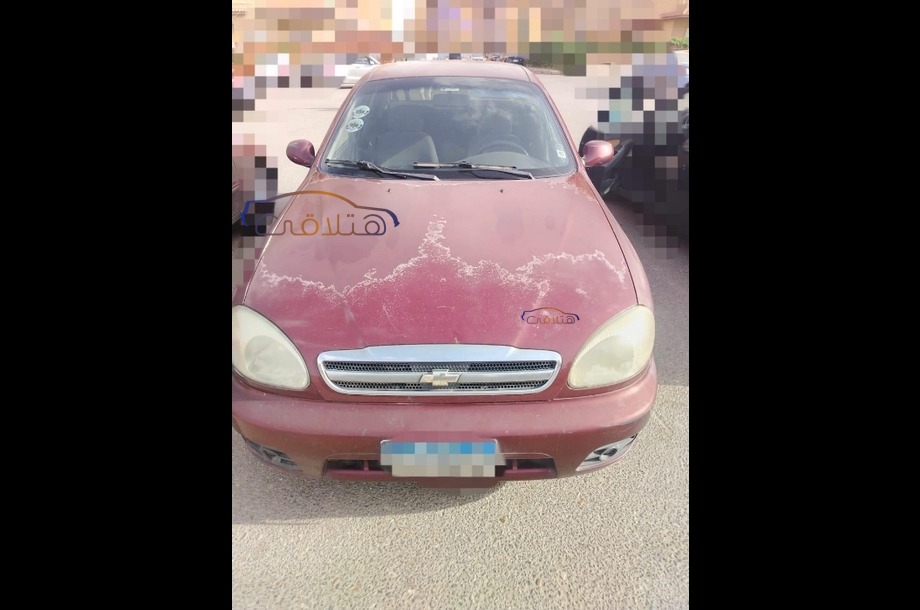 Lanos Chevrolet احمر غامق