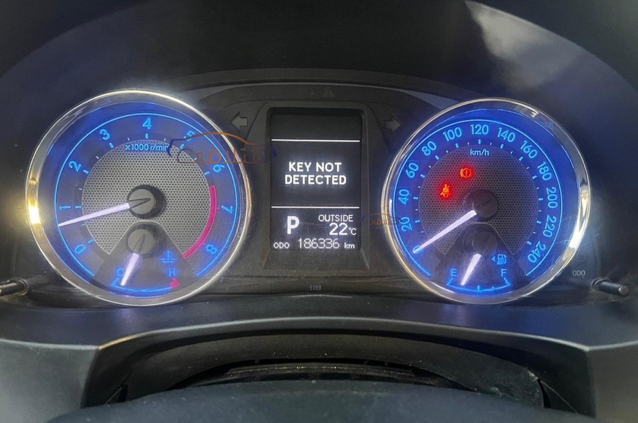 Corolla Toyota أبيض