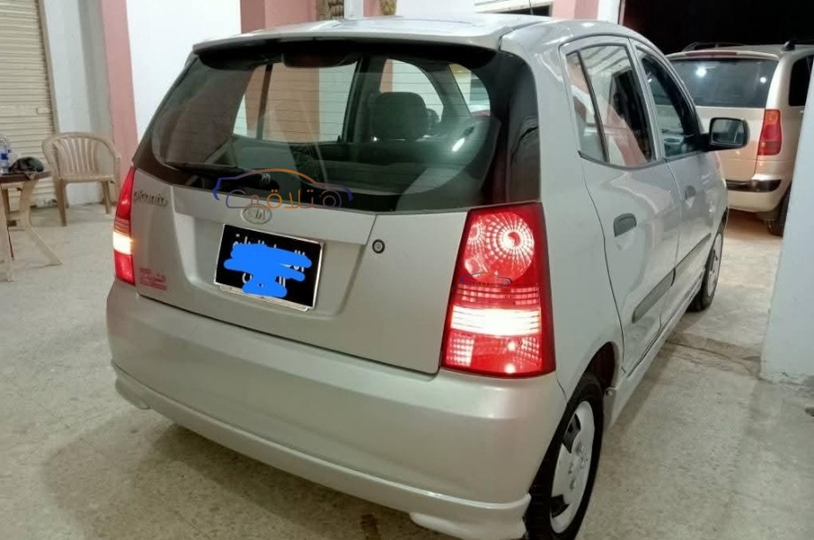 Picanto Kia فضي
