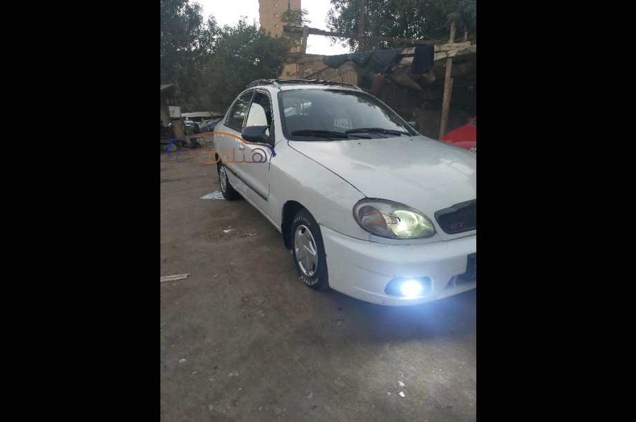 Lanos Chevrolet White