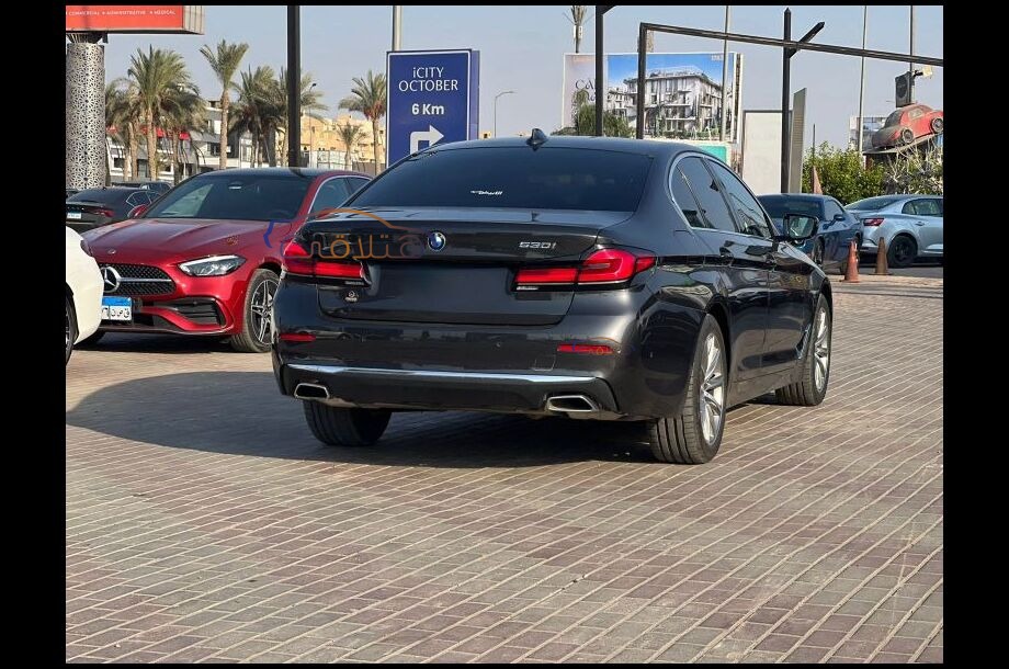 530 BMW رمادي