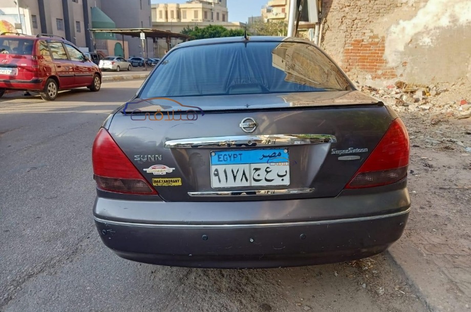 Sunny Nissan موكا