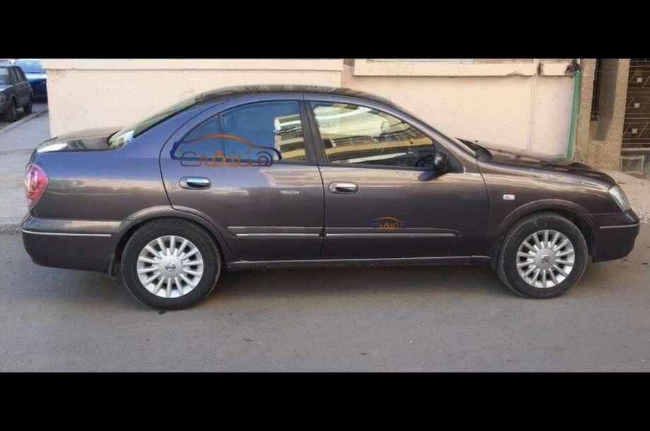 Sunny Nissan موكا