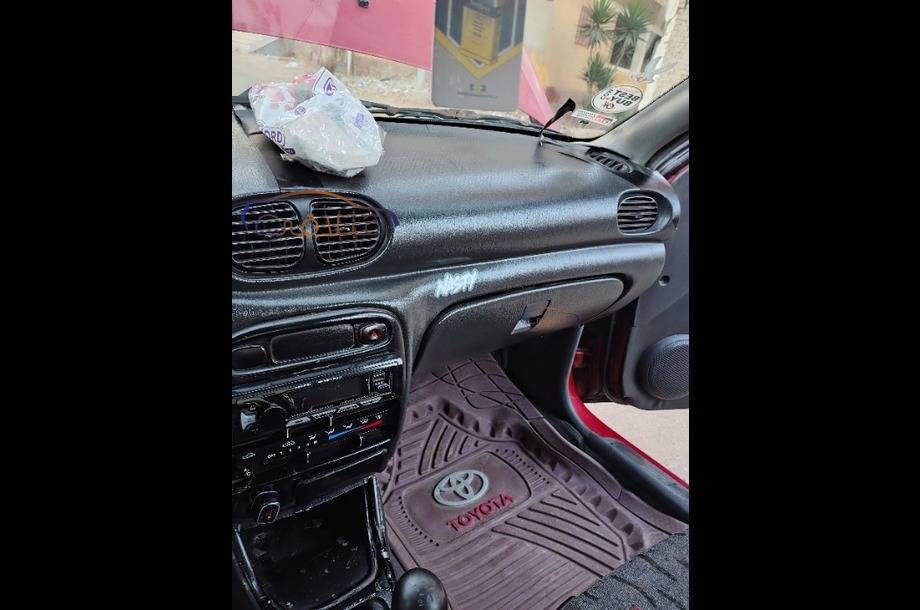 Accent Hyundai احمر