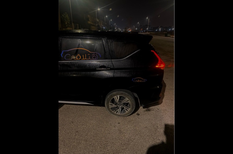 Xpander Mitsubishi Black