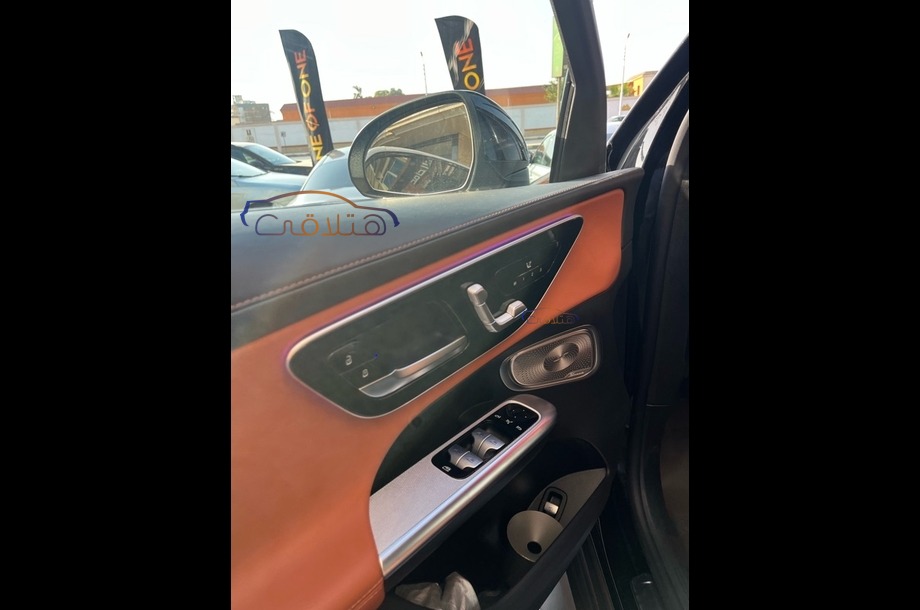 GLC 200 Mercedes Black