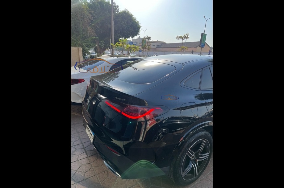 GLC 200 Mercedes Black