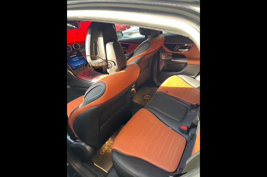 GLC 200 Mercedes Black